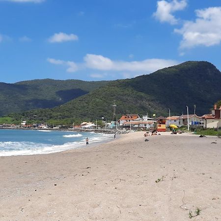 Florianópolis Chale Praia Da Armacao מראה חיצוני תמונה